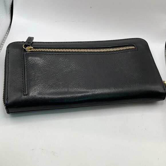 FOSSIL Black Sleek Zip Closure Wallet 8”L x 4” W - Picture 5 of 12